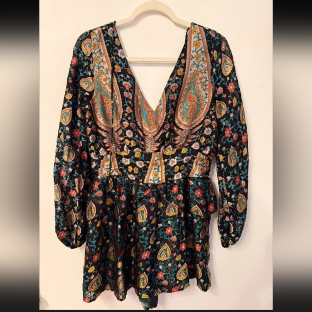 River Island Multicolor Paisley V-Neck Blouse